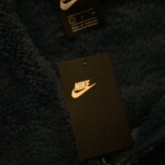 NIKE WINDRUNNER FLEECE/SHERPA JACKET HOOD - Picture 9 of 10